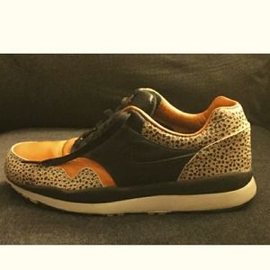 Nike Air Safari Tan Charcoal Black 2003 306324 201